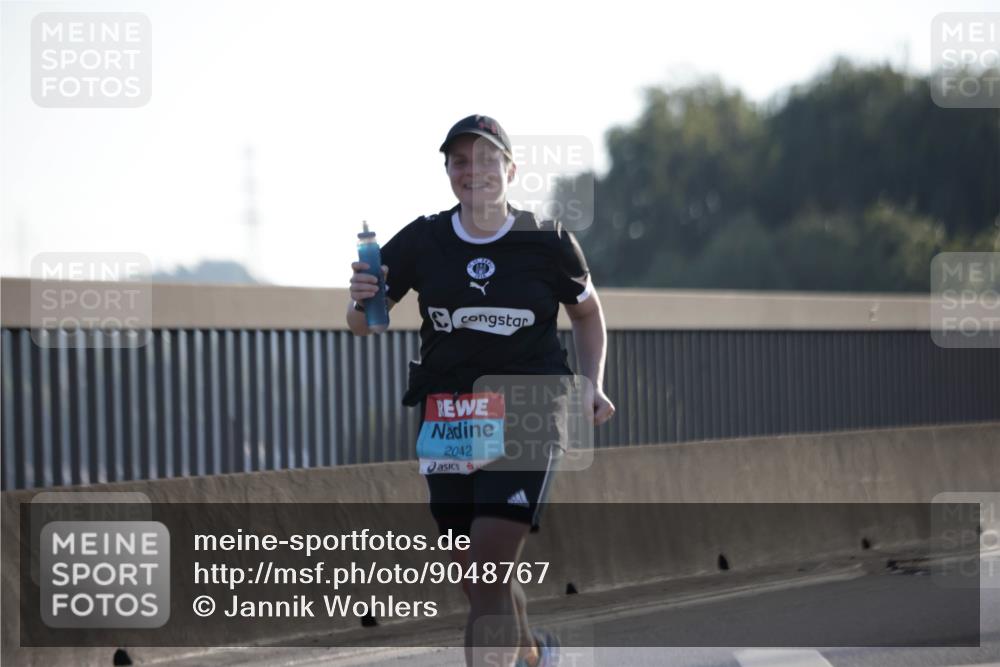 03.10.2025 - Köhlbrandbrückenlauf Jannik Wohlers http://msf.ph/oto/9048767 03.10.2025 09:30:31 Position 3 2042 meine-sportfotos.de