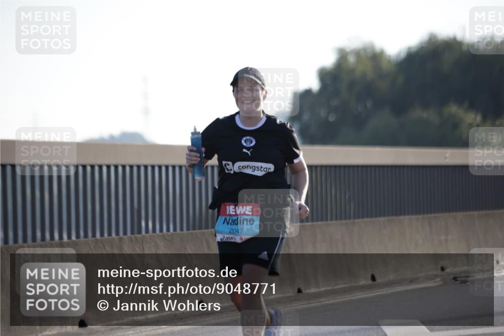 03.10.2025 - Köhlbrandbrückenlauf Jannik Wohlers http://msf.ph/oto/9048771 03.10.2025 09:30:31 Position 3 2042 meine-sportfotos.de