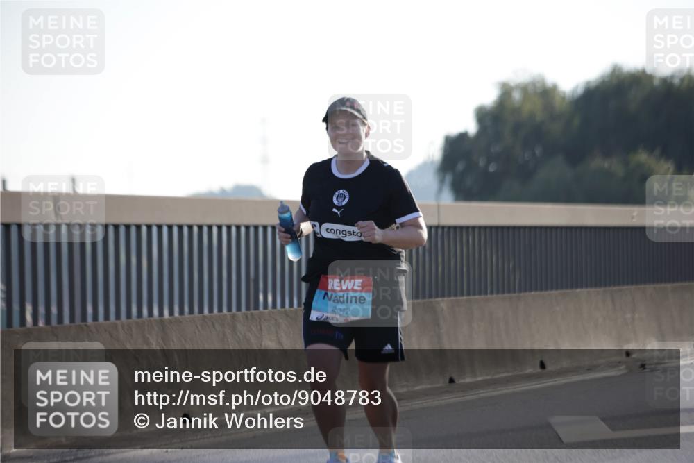 03.10.2025 - Köhlbrandbrückenlauf Jannik Wohlers http://msf.ph/oto/9048783 03.10.2025 09:30:31 Position 3 2042 meine-sportfotos.de