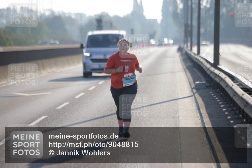 03.10.2025 - Köhlbrandbrückenlauf Jannik Wohlers http://msf.ph/oto/9048815 03.10.2025 09:30:50 Position 3 1389 meine-sportfotos.de