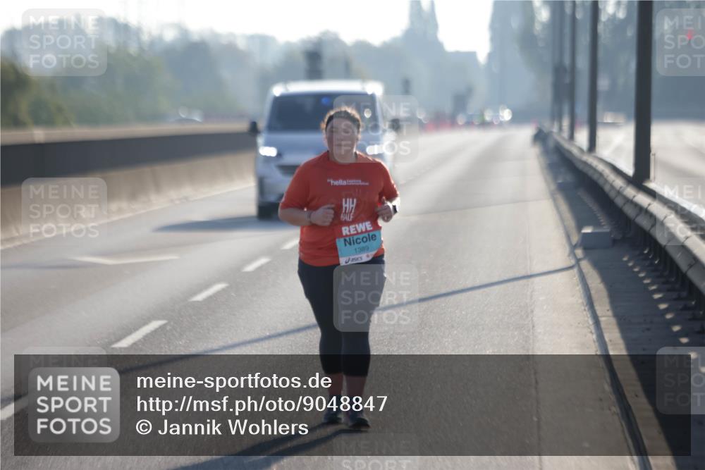 03.10.2025 - Köhlbrandbrückenlauf Jannik Wohlers http://msf.ph/oto/9048847 03.10.2025 09:30:51 Position 3 1389 meine-sportfotos.de
