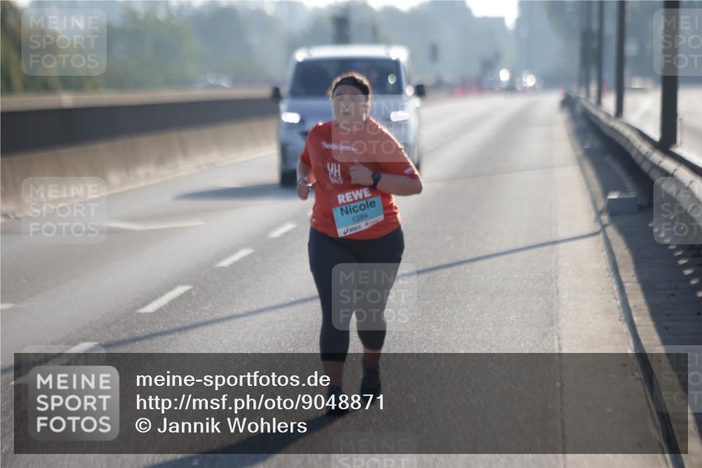03.10.2025 - Köhlbrandbrückenlauf Jannik Wohlers http://msf.ph/oto/9048871 03.10.2025 09:30:52 Position 3 1389 meine-sportfotos.de