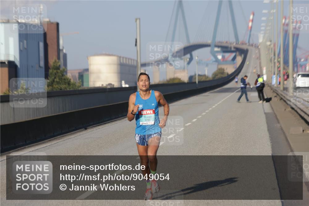 03.10.2025 - Köhlbrandbrückenlauf Jannik Wohlers http://msf.ph/oto/9049054 03.10.2025 09:32:52 Position 3 3769 meine-sportfotos.de