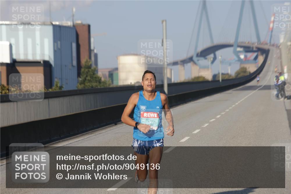 03.10.2025 - Köhlbrandbrückenlauf Jannik Wohlers http://msf.ph/oto/9049136 03.10.2025 09:32:53 Position 3 3769 meine-sportfotos.de