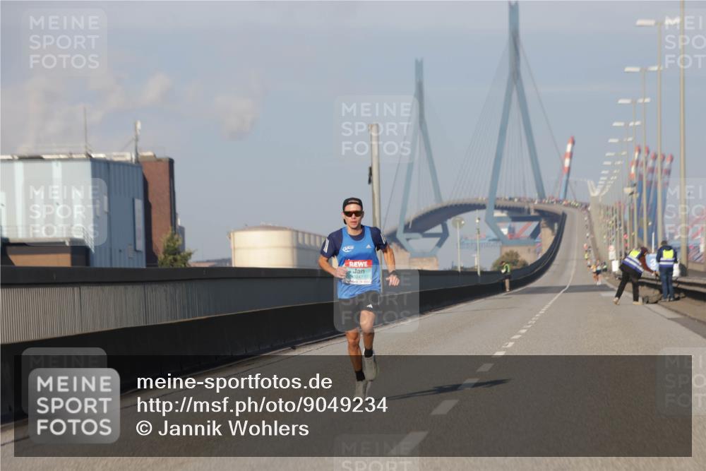 03.10.2025 - Köhlbrandbrückenlauf Jannik Wohlers http://msf.ph/oto/9049234 03.10.2025 09:33:41 Position 3 3247 meine-sportfotos.de