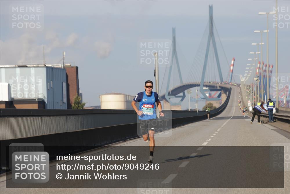 03.10.2025 - Köhlbrandbrückenlauf Jannik Wohlers http://msf.ph/oto/9049246 03.10.2025 09:33:41 Position 3 3247 meine-sportfotos.de