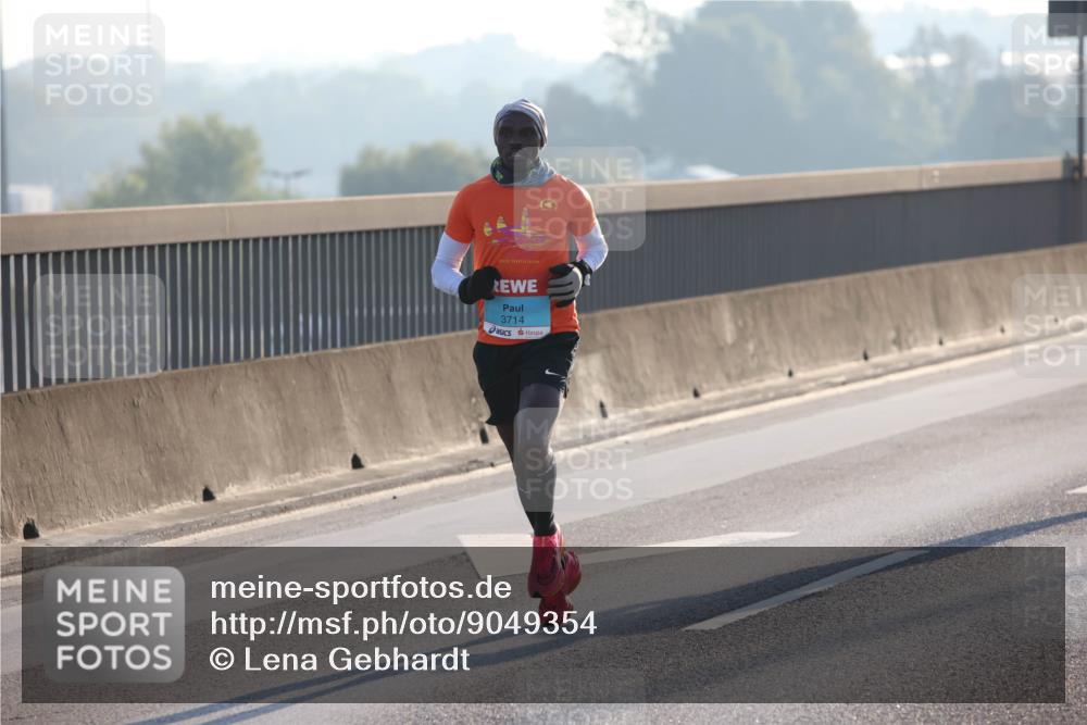 03.10.2025 - Köhlbrandbrückenlauf Lena Gebhardt http://msf.ph/oto/9049354 03.10.2025 09:12:15 Position 1 3714 meine-sportfotos.de