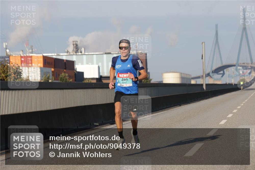 03.10.2025 - Köhlbrandbrückenlauf Jannik Wohlers http://msf.ph/oto/9049378 03.10.2025 09:33:44 Position 3 3247 meine-sportfotos.de