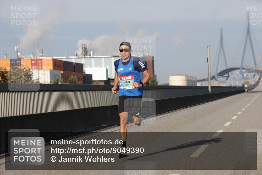 03.10.2025 - Köhlbrandbrückenlauf Jannik Wohlers http://msf.ph/oto/9049390 03.10.2025 09:33:44 Position 3 3247 meine-sportfotos.de