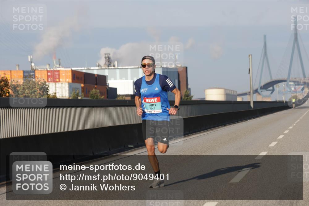 03.10.2025 - Köhlbrandbrückenlauf Jannik Wohlers http://msf.ph/oto/9049401 03.10.2025 09:33:44 Position 3 3247 meine-sportfotos.de