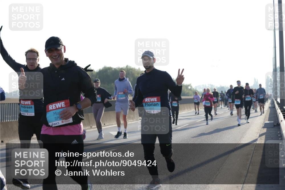 03.10.2025 - Köhlbrandbrückenlauf Jannik Wohlers http://msf.ph/oto/9049424 03.10.2025 09:18:25 Position 3 1408, 379, 1605 meine-sportfotos.de