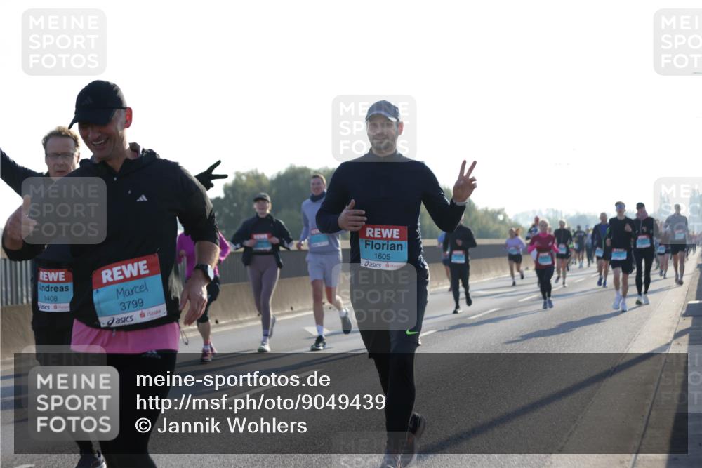 03.10.2025 - Köhlbrandbrückenlauf Jannik Wohlers http://msf.ph/oto/9049439 03.10.2025 09:18:25 Position 3 1408, 3799, 1605 meine-sportfotos.de