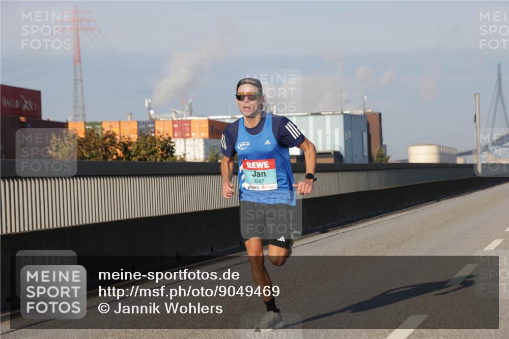 03.10.2025 - Köhlbrandbrückenlauf Jannik Wohlers http://msf.ph/oto/9049469 03.10.2025 09:33:45 Position 3 3247 meine-sportfotos.de