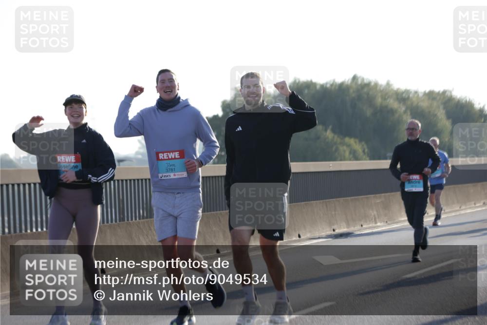 03.10.2025 - Köhlbrandbrückenlauf Jannik Wohlers http://msf.ph/oto/9049534 03.10.2025 09:18:27 Position 3 3781 meine-sportfotos.de