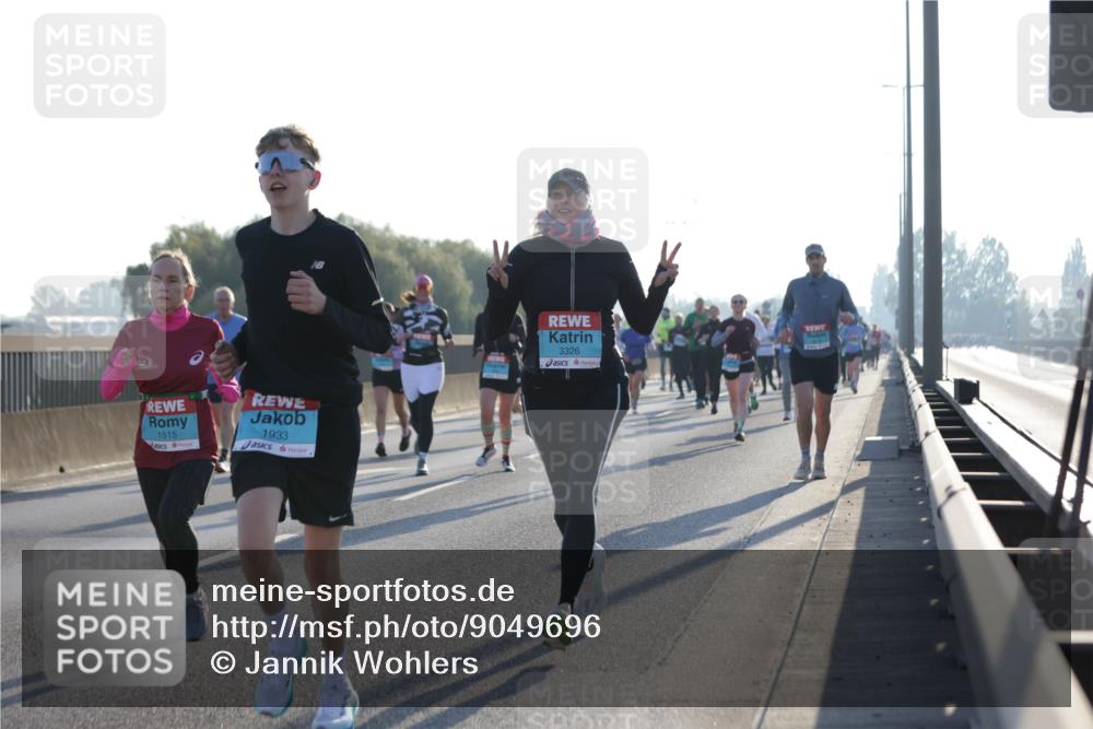 03.10.2025 - Köhlbrandbrückenlauf Jannik Wohlers http://msf.ph/oto/9049696 03.10.2025 09:18:31 Position 3 1515, 1933, 3326 meine-sportfotos.de