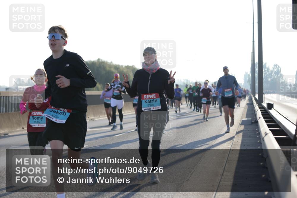 03.10.2025 - Köhlbrandbrückenlauf Jannik Wohlers http://msf.ph/oto/9049726 03.10.2025 09:18:31 Position 3 1515, 1933, 3326 meine-sportfotos.de