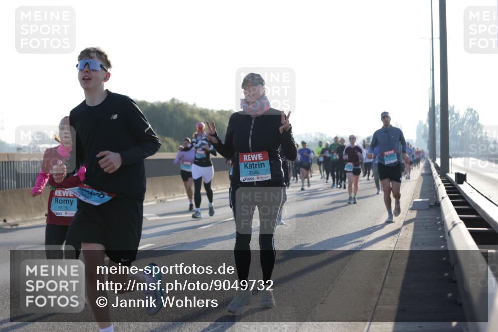 03.10.2025 - Köhlbrandbrückenlauf Jannik Wohlers http://msf.ph/oto/9049732 03.10.2025 09:18:31 Position 3 1515, 3326 meine-sportfotos.de