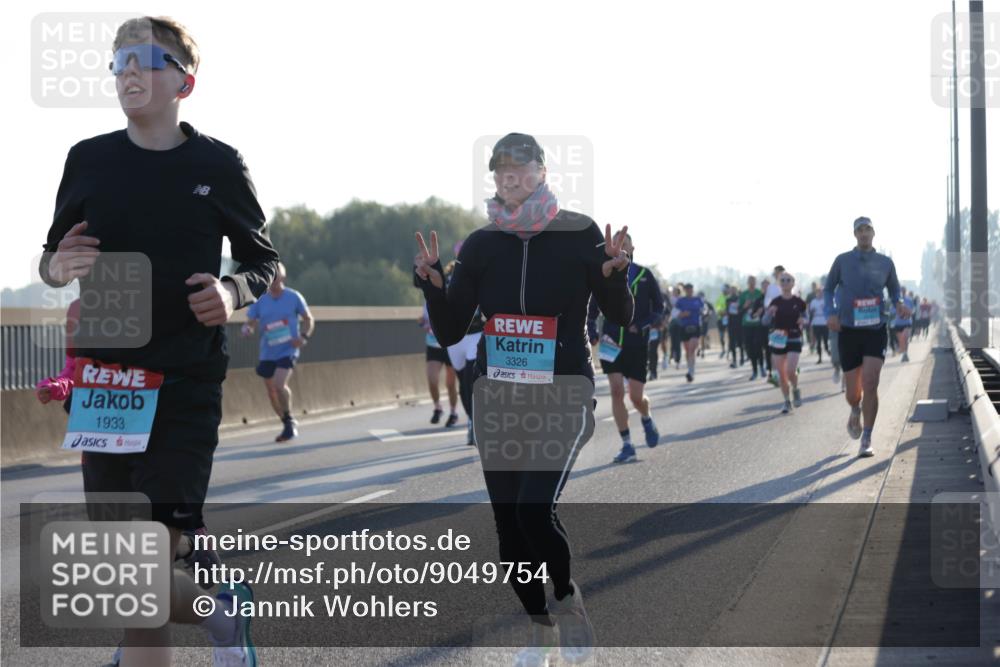 03.10.2025 - Köhlbrandbrückenlauf Jannik Wohlers http://msf.ph/oto/9049754 03.10.2025 09:18:31 Position 3 527, 1933, 3326 meine-sportfotos.de