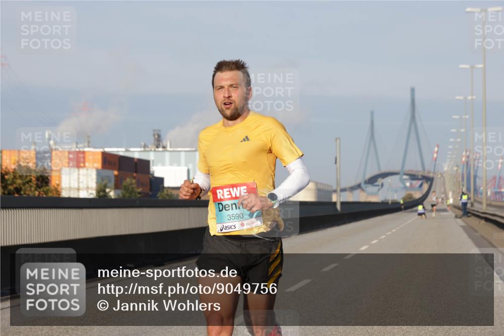 03.10.2025 - Köhlbrandbrückenlauf Jannik Wohlers http://msf.ph/oto/9049756 03.10.2025 09:34:45 Position 3 3590 meine-sportfotos.de