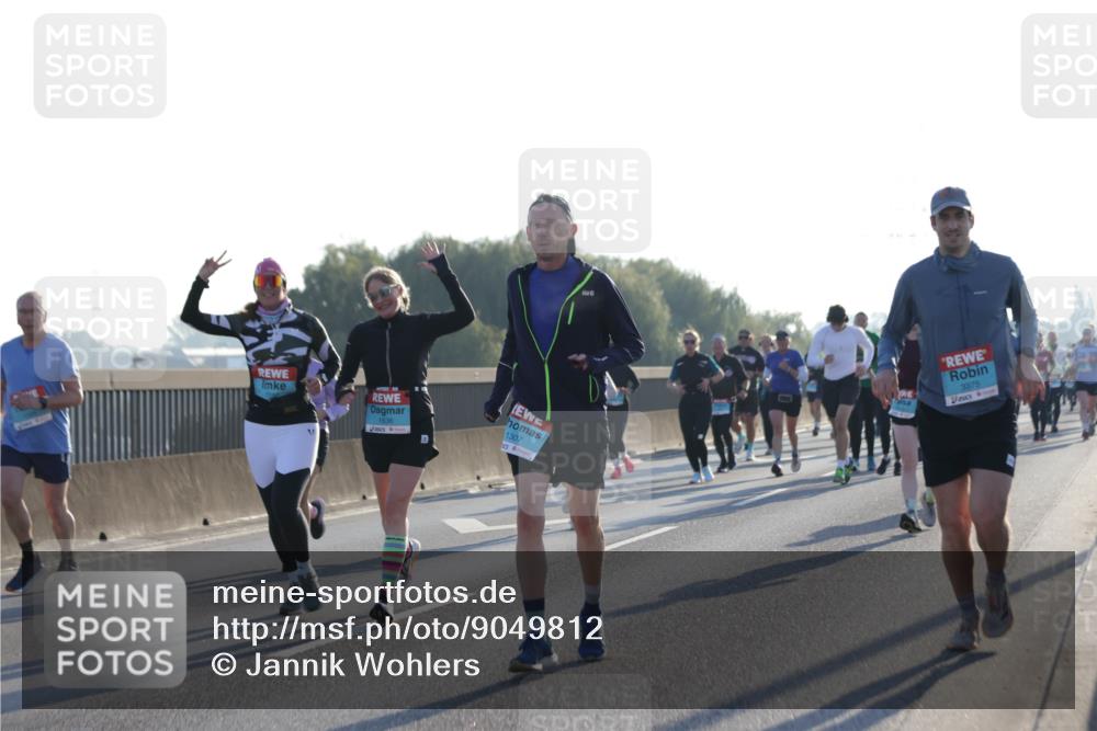03.10.2025 - Köhlbrandbrückenlauf Jannik Wohlers http://msf.ph/oto/9049812 03.10.2025 09:18:33 Position 3 1636, 1307, 3375 meine-sportfotos.de