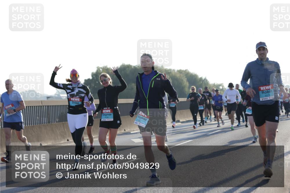 03.10.2025 - Köhlbrandbrückenlauf Jannik Wohlers http://msf.ph/oto/9049829 03.10.2025 09:18:33 Position 3 1636, 1307, 3375 meine-sportfotos.de
