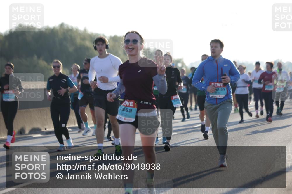 03.10.2025 - Köhlbrandbrückenlauf Jannik Wohlers http://msf.ph/oto/9049938 03.10.2025 09:18:36 Position 3 3612, 2117 meine-sportfotos.de