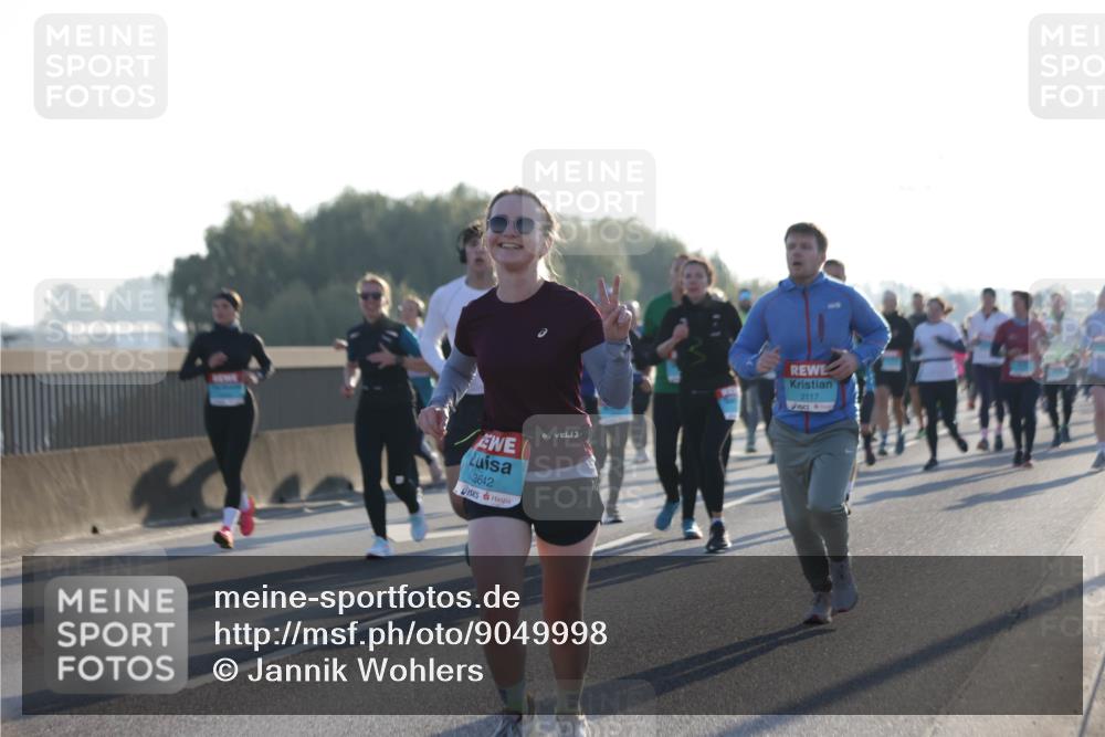 03.10.2025 - Köhlbrandbrückenlauf Jannik Wohlers http://msf.ph/oto/9049998 03.10.2025 09:18:37 Position 3 3642, 2117 meine-sportfotos.de