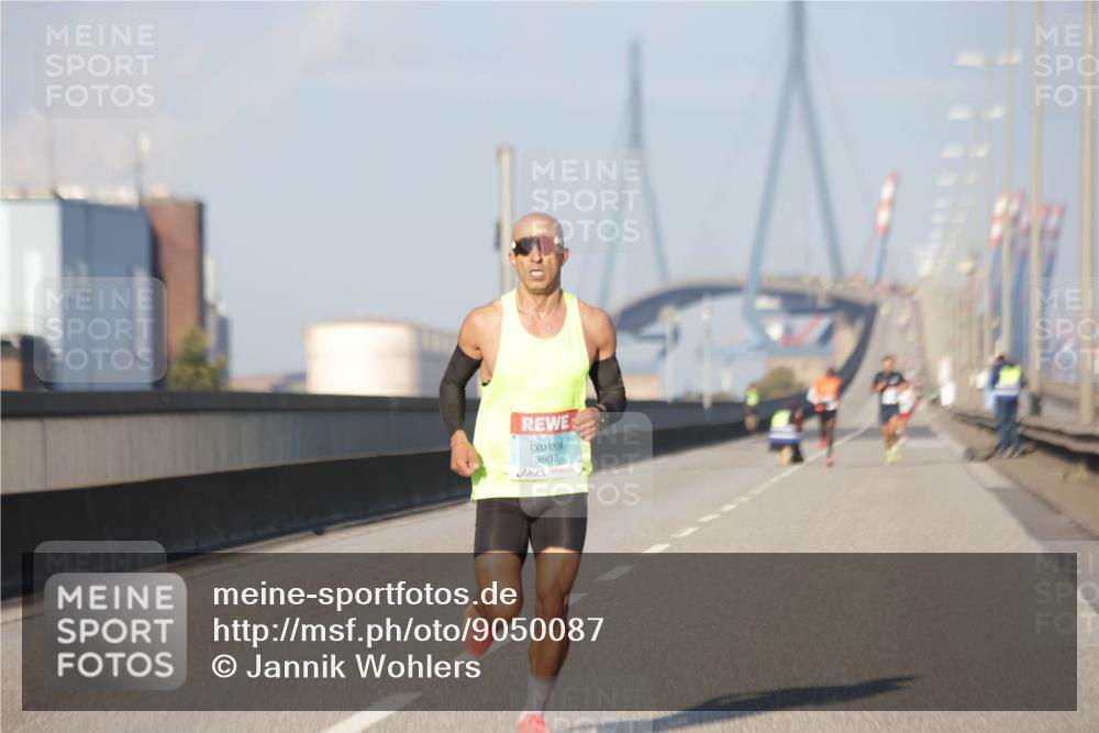 03.10.2025 - Köhlbrandbrückenlauf Jannik Wohlers http://msf.ph/oto/9050087 03.10.2025 09:35:34 Position 3 3807 meine-sportfotos.de