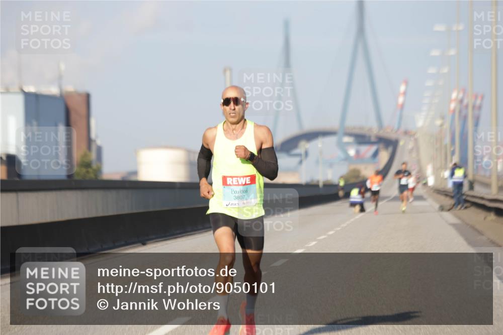 03.10.2025 - Köhlbrandbrückenlauf Jannik Wohlers http://msf.ph/oto/9050101 03.10.2025 09:35:34 Position 3 3807 meine-sportfotos.de