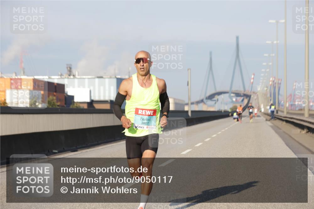 03.10.2025 - Köhlbrandbrückenlauf Jannik Wohlers http://msf.ph/oto/9050117 03.10.2025 09:35:36 Position 3 3807 meine-sportfotos.de