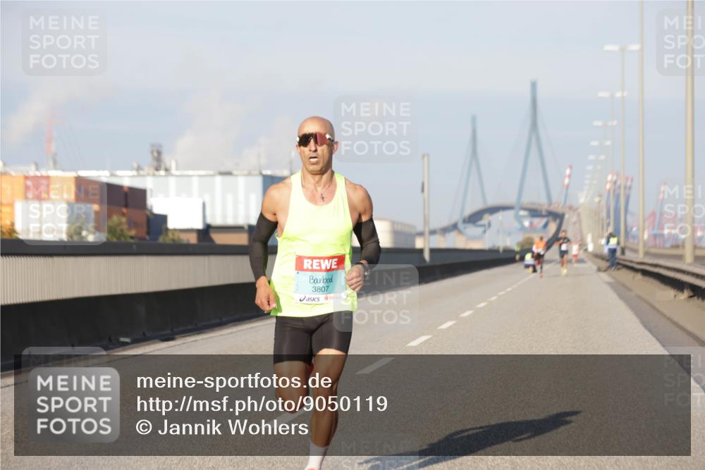 03.10.2025 - Köhlbrandbrückenlauf Jannik Wohlers http://msf.ph/oto/9050119 03.10.2025 09:35:36 Position 3 3807 meine-sportfotos.de