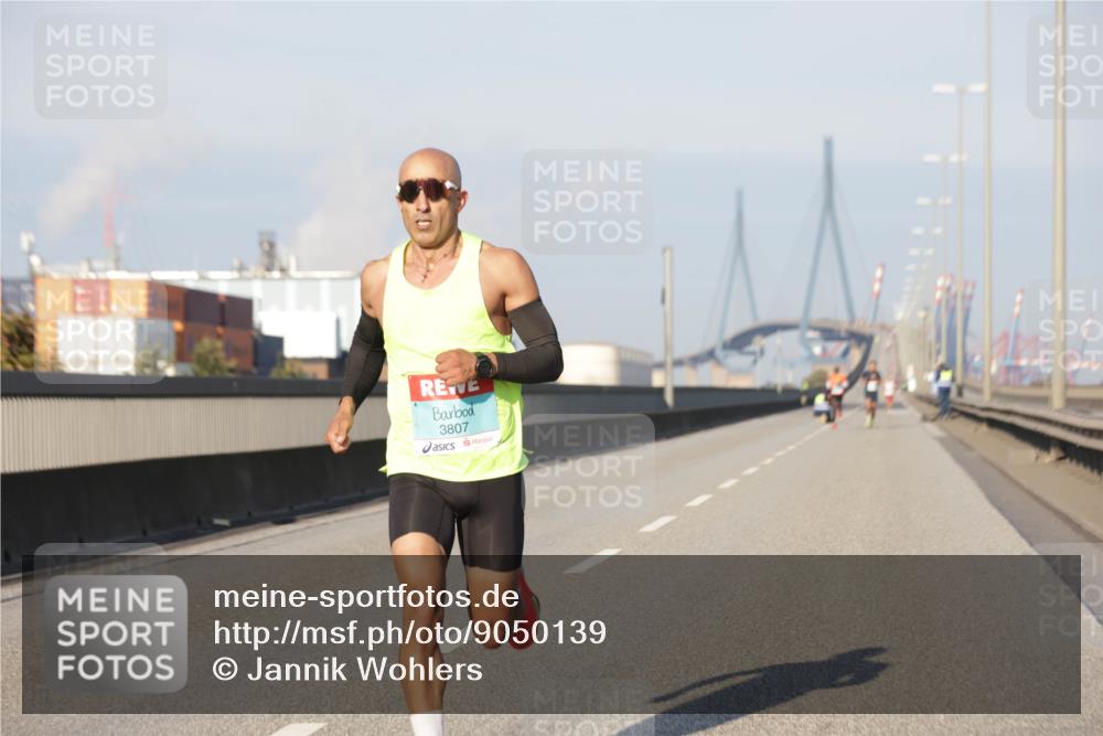 03.10.2025 - Köhlbrandbrückenlauf Jannik Wohlers http://msf.ph/oto/9050139 03.10.2025 09:35:36 Position 3 3807 meine-sportfotos.de