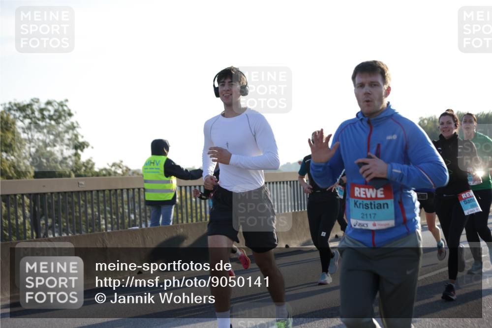 03.10.2025 - Köhlbrandbrückenlauf Jannik Wohlers http://msf.ph/oto/9050141 03.10.2025 09:18:39 Position 3 2117, 18 meine-sportfotos.de