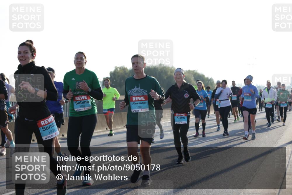 03.10.2025 - Köhlbrandbrückenlauf Jannik Wohlers http://msf.ph/oto/9050178 03.10.2025 09:18:40 Position 3 2939, 3186, 1699, 3017 meine-sportfotos.de