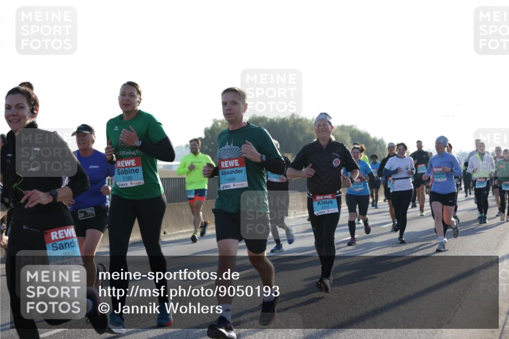 03.10.2025 - Köhlbrandbrückenlauf Jannik Wohlers http://msf.ph/oto/9050193 03.10.2025 09:18:40 Position 3 3186, 1699, 2939, 3017 meine-sportfotos.de