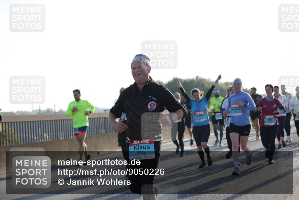 03.10.2025 - Köhlbrandbrückenlauf Jannik Wohlers http://msf.ph/oto/9050226 03.10.2025 09:18:42 Position 3 3017 meine-sportfotos.de