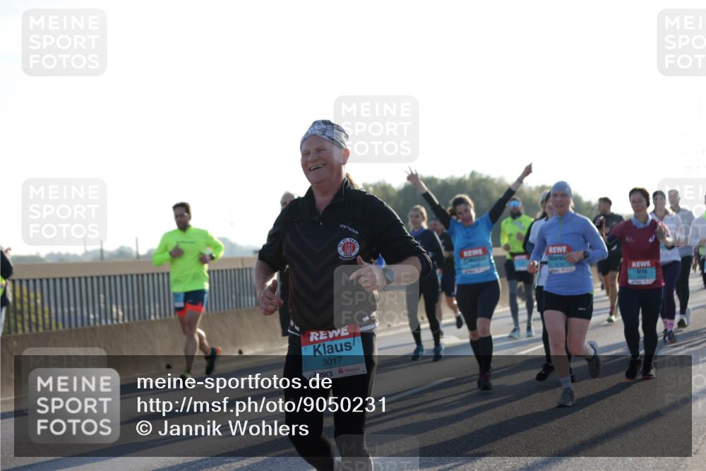 03.10.2025 - Köhlbrandbrückenlauf Jannik Wohlers http://msf.ph/oto/9050231 03.10.2025 09:18:42 Position 3 191, 1910, 3017 meine-sportfotos.de