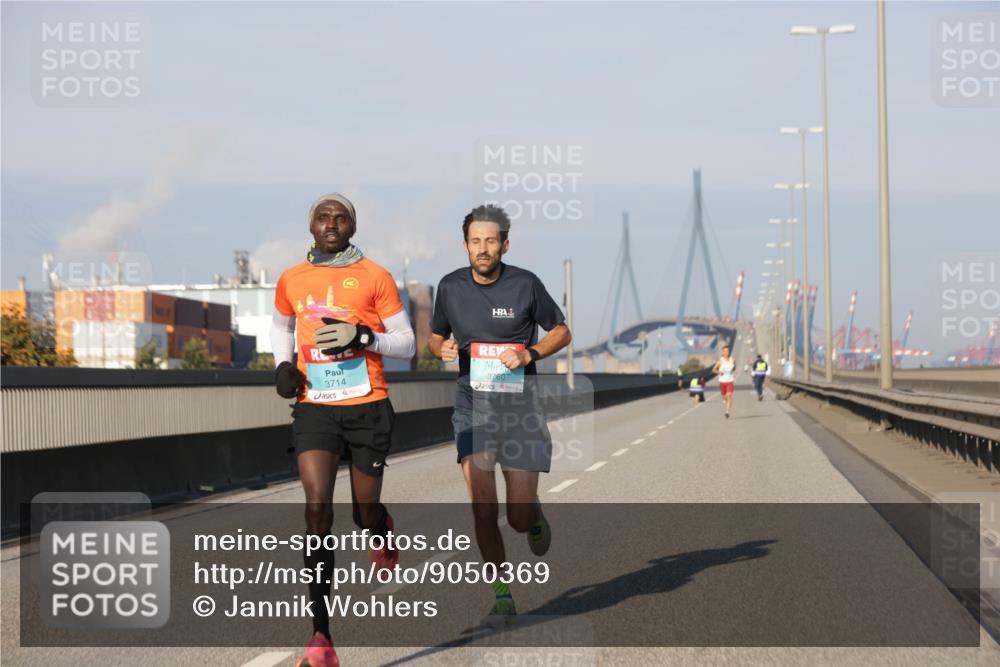 03.10.2025 - Köhlbrandbrückenlauf Jannik Wohlers http://msf.ph/oto/9050369 03.10.2025 09:35:54 Position 3 3714, 3760 meine-sportfotos.de