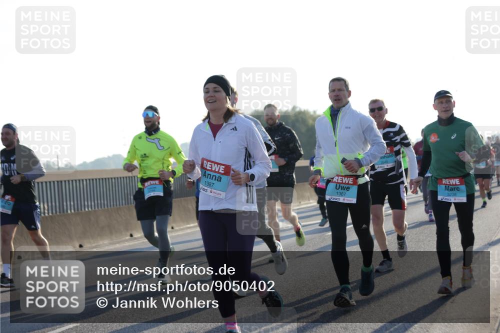 03.10.2025 - Köhlbrandbrückenlauf Jannik Wohlers http://msf.ph/oto/9050402 03.10.2025 09:18:45 Position 3 1387, 1367, 3540, 3238 meine-sportfotos.de