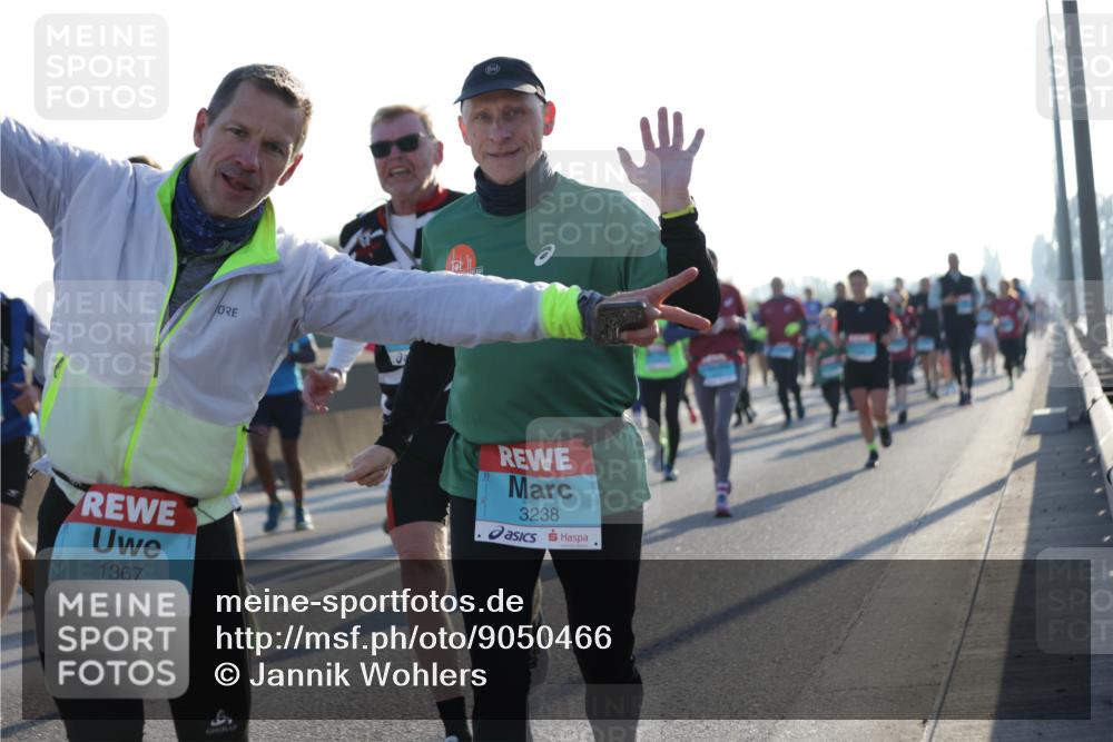 03.10.2025 - Köhlbrandbrückenlauf Jannik Wohlers http://msf.ph/oto/9050466 03.10.2025 09:18:47 Position 3 1367, 6, 3238 meine-sportfotos.de