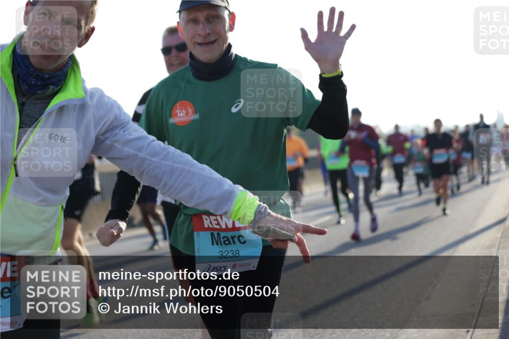 03.10.2025 - Köhlbrandbrückenlauf Jannik Wohlers http://msf.ph/oto/9050504 03.10.2025 09:18:47 Position 3 3238 meine-sportfotos.de