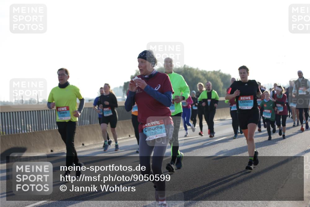 03.10.2025 - Köhlbrandbrückenlauf Jannik Wohlers http://msf.ph/oto/9050599 03.10.2025 09:18:50 Position 3 1633, 1649 meine-sportfotos.de