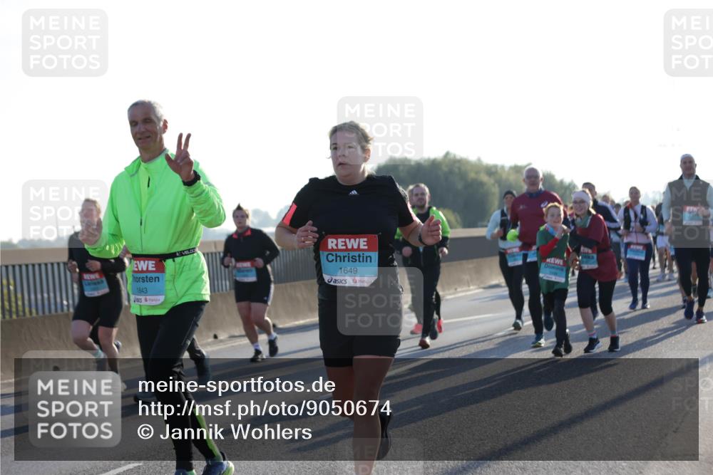 03.10.2025 - Köhlbrandbrückenlauf Jannik Wohlers http://msf.ph/oto/9050674 03.10.2025 09:18:51 Position 3 1843, 1649 meine-sportfotos.de