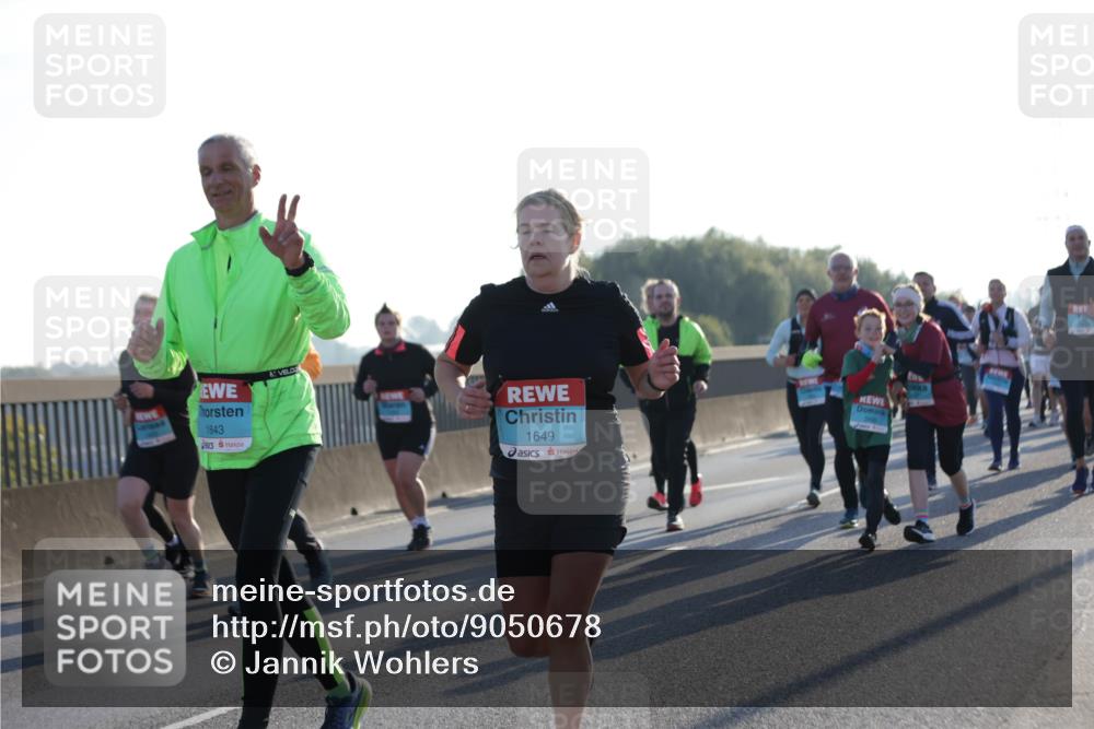 03.10.2025 - Köhlbrandbrückenlauf Jannik Wohlers http://msf.ph/oto/9050678 03.10.2025 09:18:51 Position 3 1843, 1649 meine-sportfotos.de