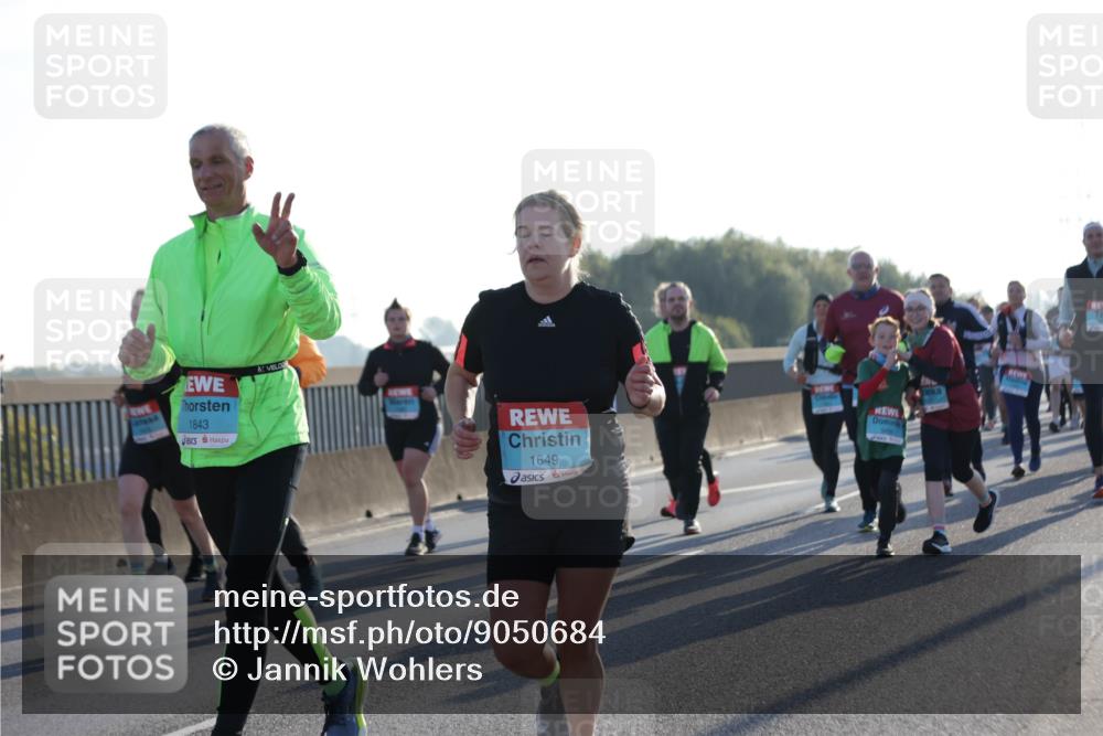 03.10.2025 - Köhlbrandbrückenlauf Jannik Wohlers http://msf.ph/oto/9050684 03.10.2025 09:18:51 Position 3 1843, 1649 meine-sportfotos.de