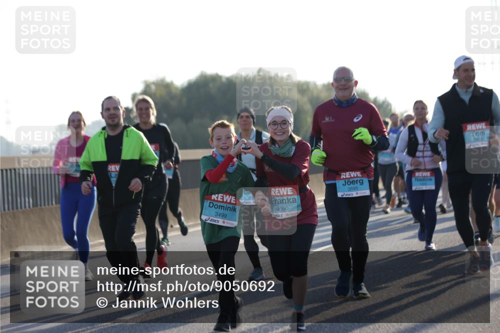03.10.2025 - Köhlbrandbrückenlauf Jannik Wohlers http://msf.ph/oto/9050692 03.10.2025 09:18:52 Position 3 3499, 3500, 3595, 3435 meine-sportfotos.de