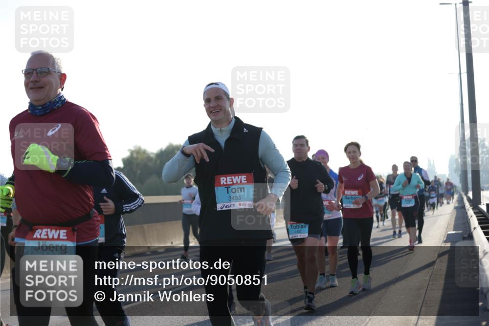 03.10.2025 - Köhlbrandbrückenlauf Jannik Wohlers http://msf.ph/oto/9050851 03.10.2025 09:18:55 Position 3 3595, 3435, 1492 meine-sportfotos.de