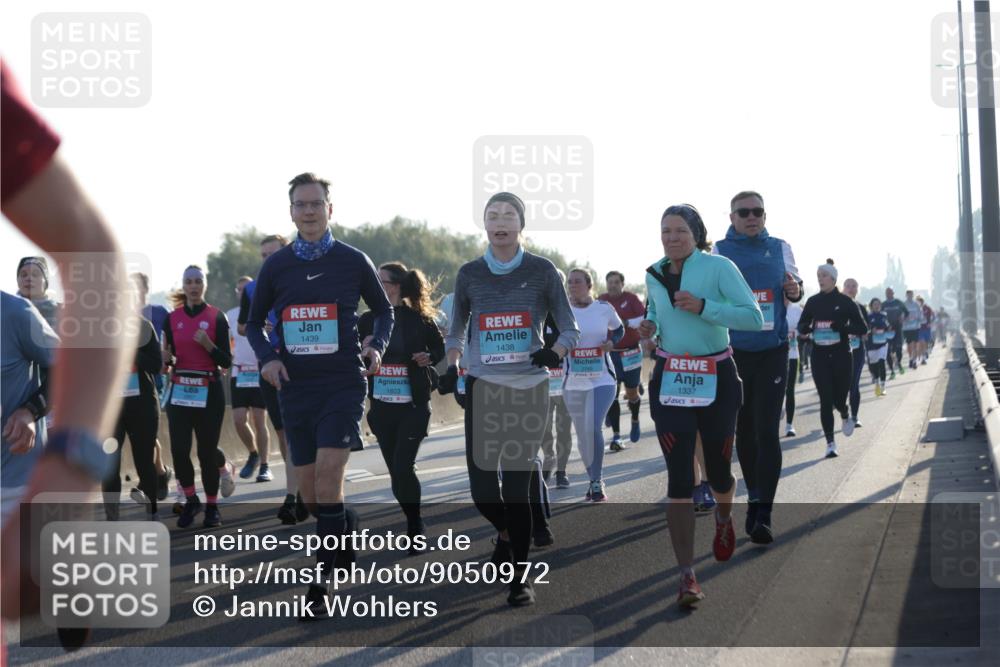 03.10.2025 - Köhlbrandbrückenlauf Jannik Wohlers http://msf.ph/oto/9050972 03.10.2025 09:18:58 Position 3 1439, 1603, 1438, 1337 meine-sportfotos.de