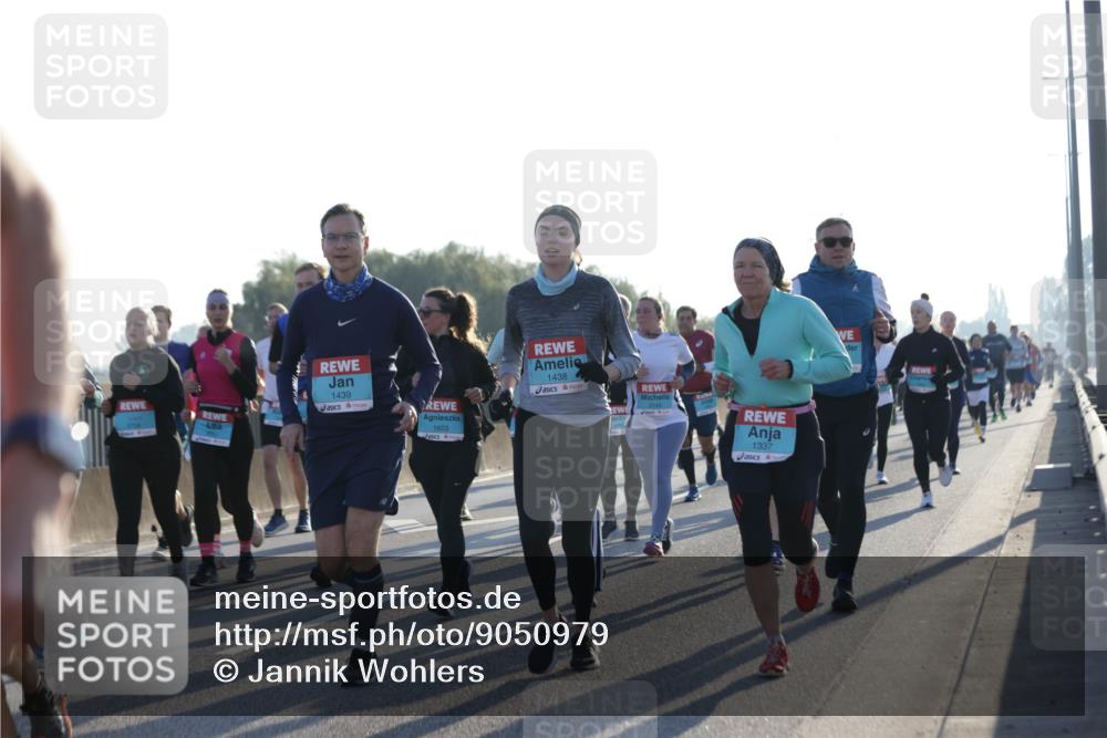03.10.2025 - Köhlbrandbrückenlauf Jannik Wohlers http://msf.ph/oto/9050979 03.10.2025 09:18:58 Position 3 1439, 1603, 1438, 2749, 1337 meine-sportfotos.de