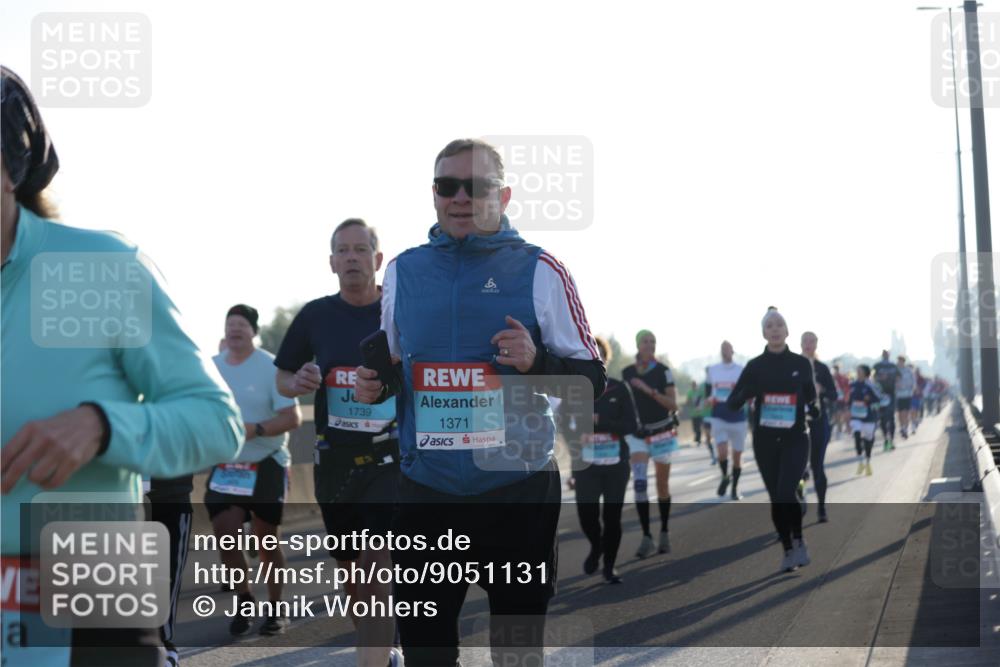 03.10.2025 - Köhlbrandbrückenlauf Jannik Wohlers http://msf.ph/oto/9051131 03.10.2025 09:19:00 Position 3 1739, 8, 1371 meine-sportfotos.de